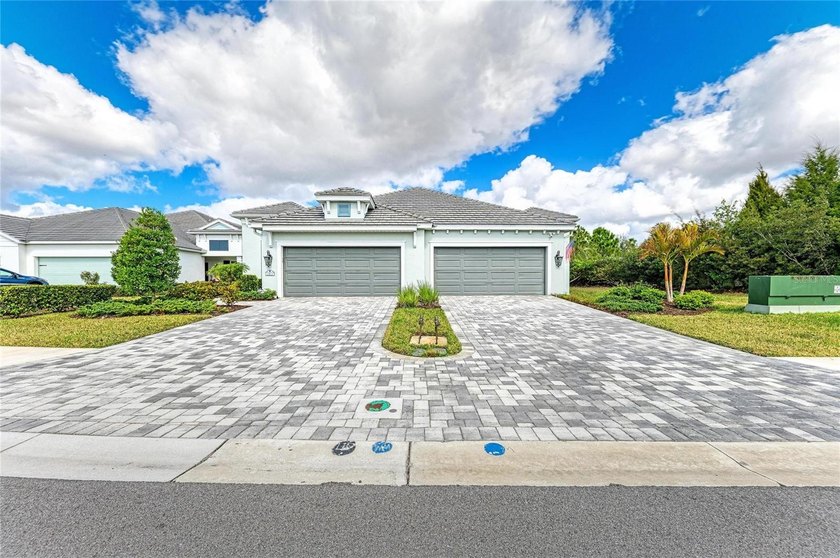 One or more photo(s) has been virtually staged. Welcome to - Beach Home for sale in Bradenton, Florida on Beachhouse.com