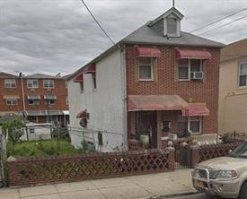 FULLY DETACHED EXTRA-LARGE(3120 SQFT) LEGAL 3 FAMILY 100% SOLID - Beach Home for sale in Brooklyn, New York on Beachhouse.com