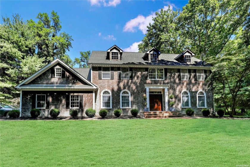 Welcome to this beautiful, spacious classic colonial home in the - Beach Home for sale in Old Field, New York on Beachhouse.com