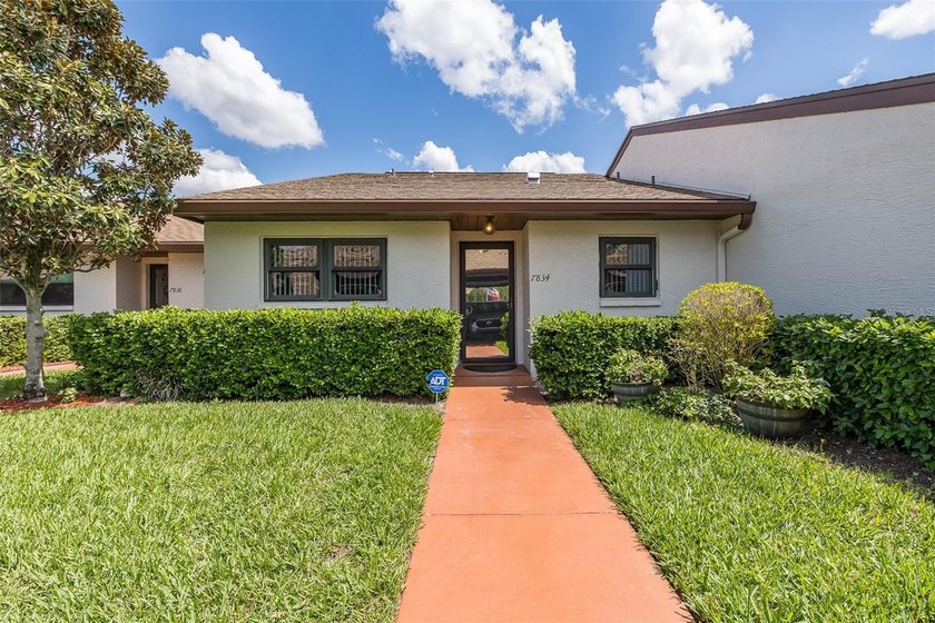 Stunning waterfront condo in a gated 55+ community.  Lovely view - Beach Condo for sale in Port Richey, Florida on Beachhouse.com