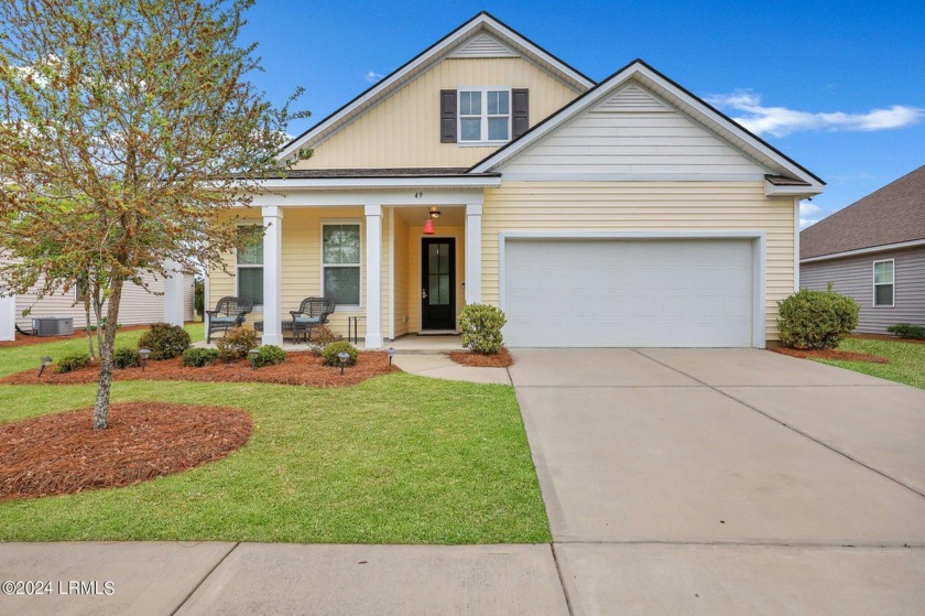 Meticulously designed 3BD/3BA home in Cypress Ridge! - Beach Home for sale in Okatie, South Carolina on Beachhouse.com