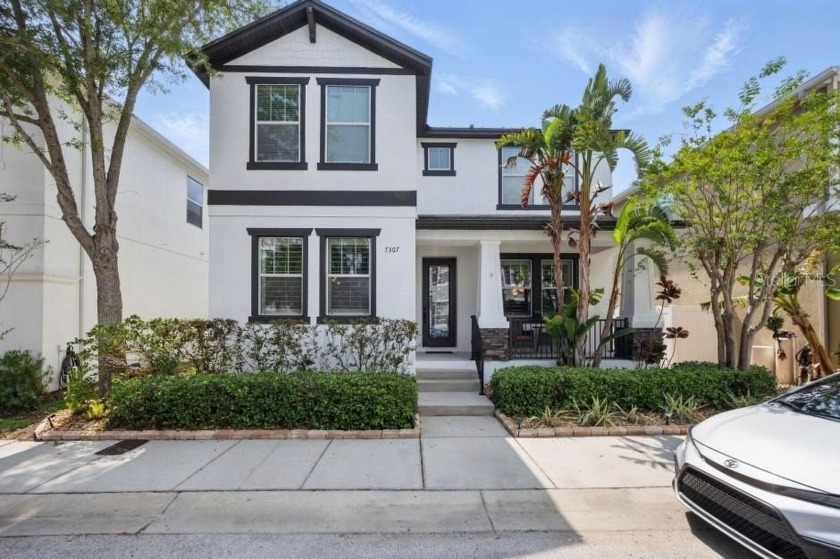 Easy living, come and go in this very convenient 4br, 3 full - Beach Home for sale in Tampa, Florida on Beachhouse.com