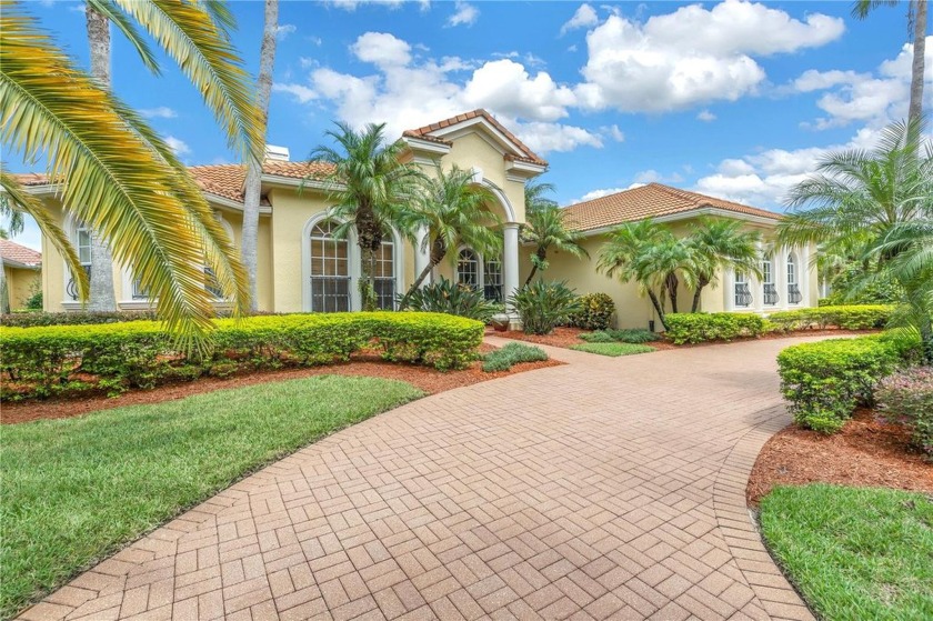 BACK TO THE MARKET!!!  Welcome to your Dream Home! This - Beach Home for sale in Tampa, Florida on Beachhouse.com