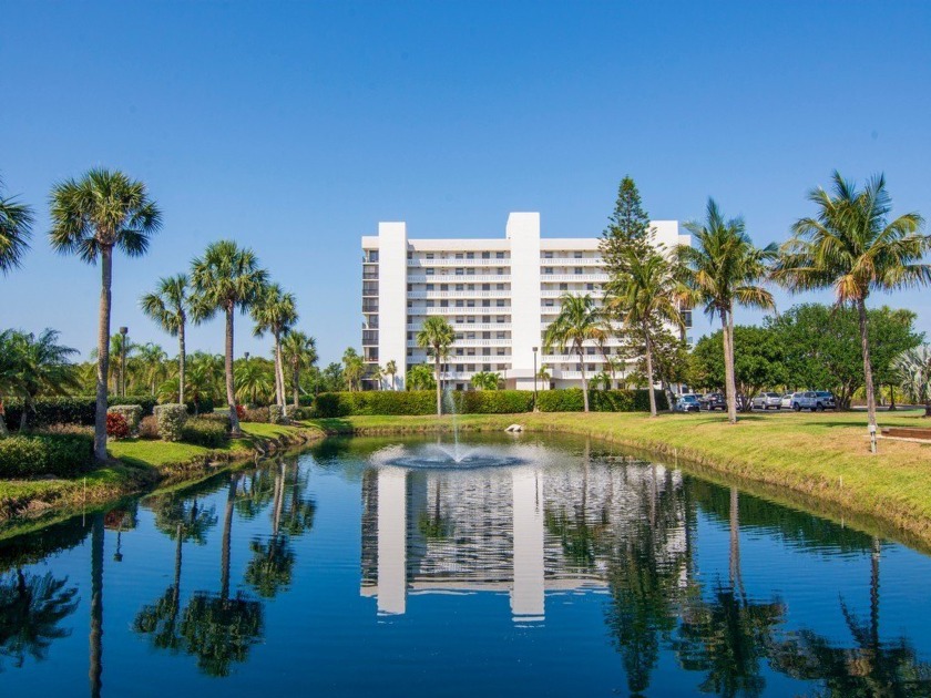 Leave winter and your worries behind as you enjoy the warmth - Beach Home for sale in Fort Pierce, Florida on Beachhouse.com