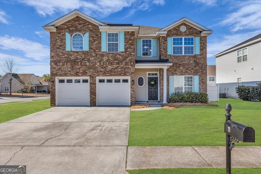 Come home to this Beautiful Executive Home located in the - Beach Home for sale in Richmond Hill, Georgia on Beachhouse.com