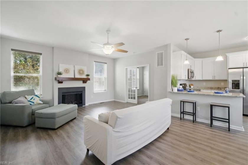 Stunning 3 story, no fee condo just blocks from the beach! Open - Beach Condo for sale in Norfolk, Virginia on Beachhouse.com