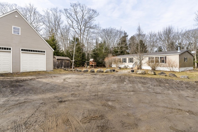 Expanded ranch with a 28 x 28 2 car garage with storage above - Beach Home for sale in Bristol, Maine on Beachhouse.com