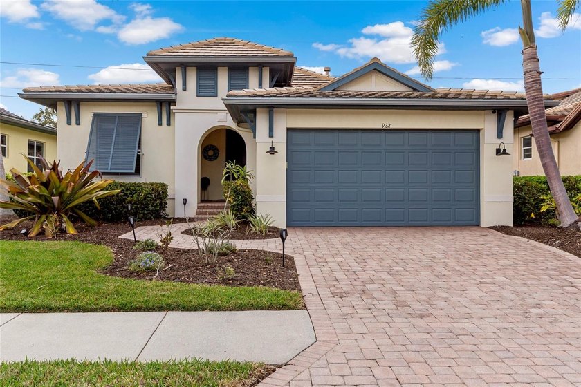 Welcome to your dream residence in Tidewater Preserve! Offers 1% - Beach Home for sale in Bradenton, Florida on Beachhouse.com