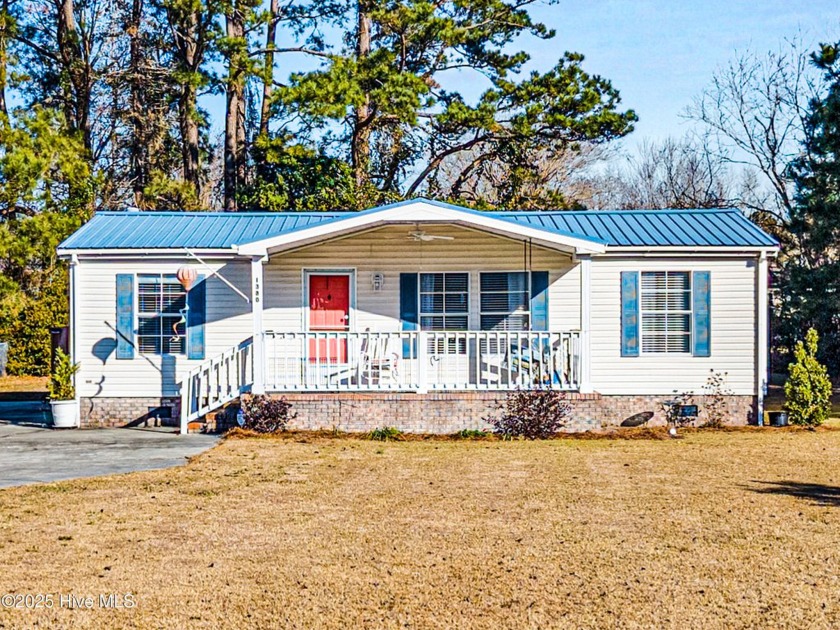 Escape to your perfect coastal retreat, just 2 miles from the - Beach Home for sale in Supply, North Carolina on Beachhouse.com