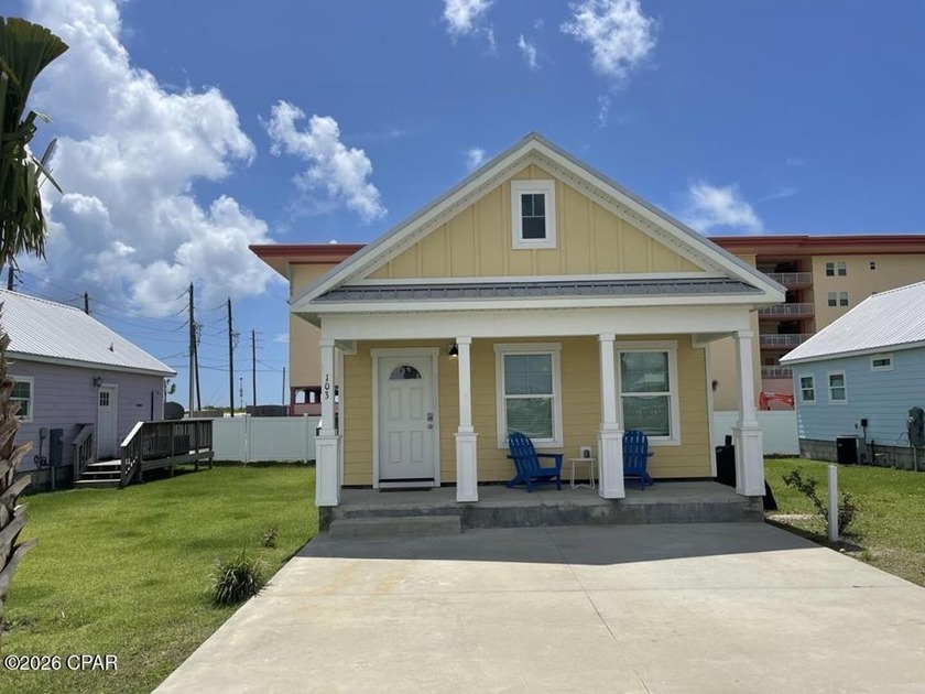 Charming 2-bedroom, 2-bath beach cottage just half a block from - Beach Home for sale in Mexico Beach, Florida on Beachhouse.com