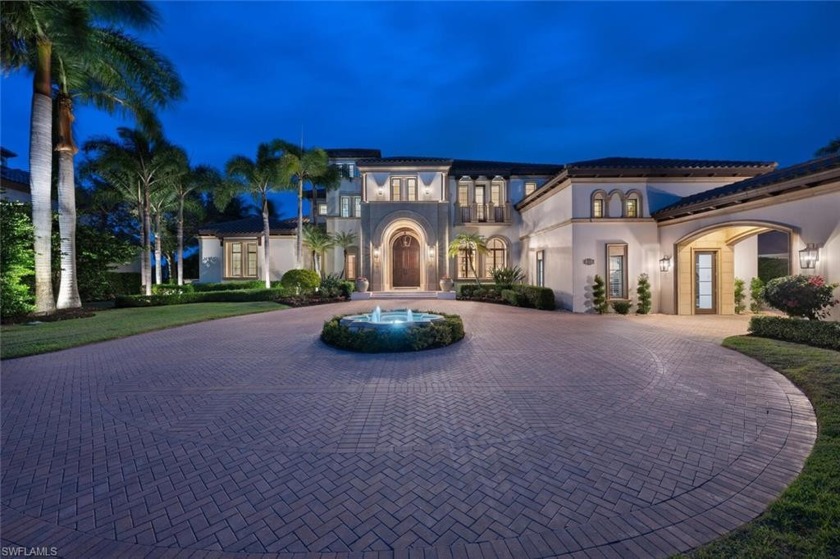 This stunning lake front estate offers sophisticated elegance - Beach Home for sale in Naples, Florida on Beachhouse.com