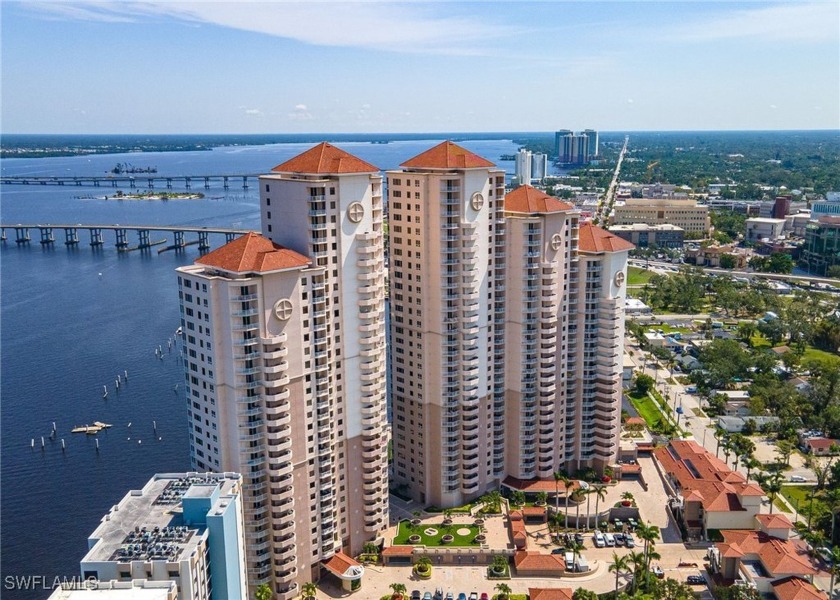 Lovely two bedroom plus den, two bath residence at prestigious - Beach Condo for sale in Fort Myers, Florida on Beachhouse.com