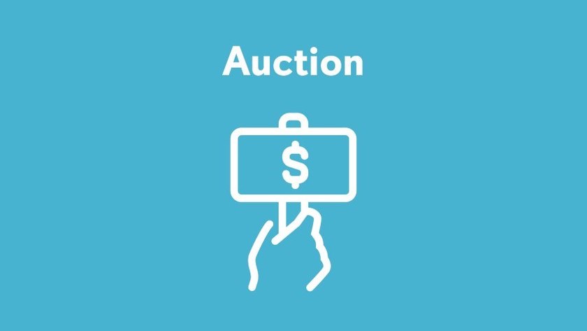 Opportunity to own a spacious top floor Condo unit in the - Beach Condo for sale in Chicago, Illinois on Beachhouse.com