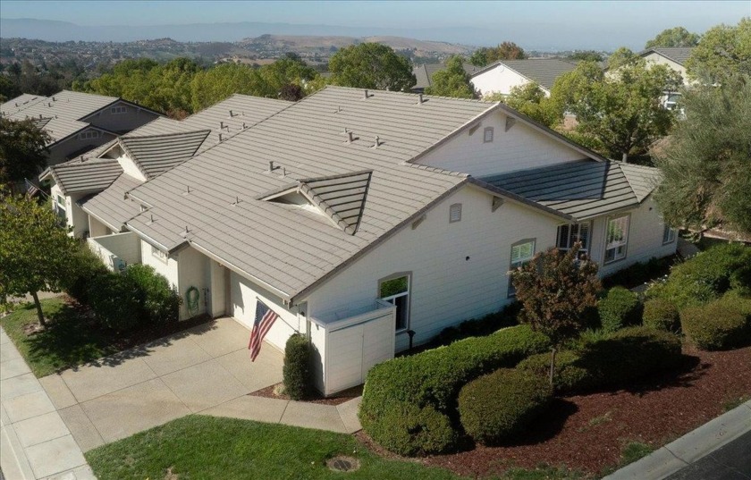 Located in the prestigious Villages Golf & Country Club, a 55+ - Beach Condo for sale in San Jose, California on Beachhouse.com