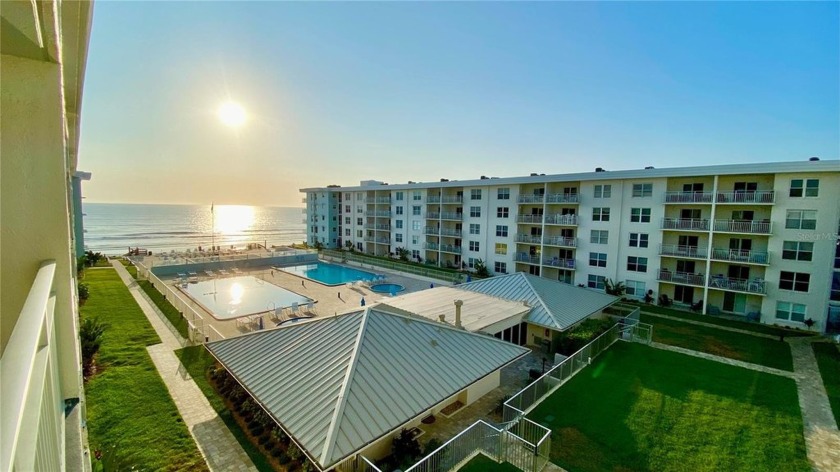 WELCOME TO THE NSB LIFESTYLE! Relax and rejoice in this - Beach Condo for sale in New Smyrna Beach, Florida on Beachhouse.com