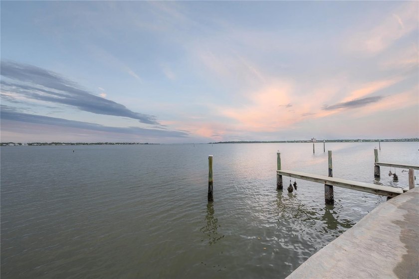 Are you dreaming of your own stylish urban OASIS surrounded by - Beach Townhome/Townhouse for sale in Oldsmar, Florida on Beachhouse.com