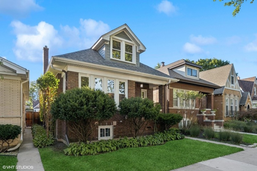 Super stunning Brick Bungalow tucked away in the sought-after - Beach Home for sale in Chicago, Illinois on Beachhouse.com