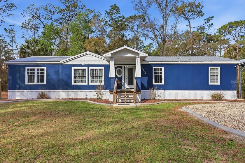 Check out this beautifully updated 4-bedroom, 2-bathroom home - Beach Home for sale in Crystal River, Florida on Beachhouse.com