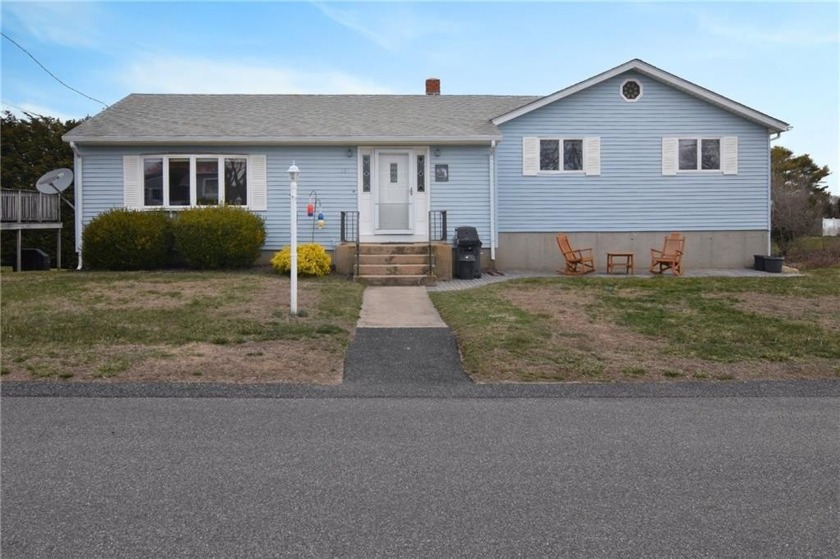 Here is your opportunity to own on Beautiful Great Island.  Well - Beach Home for sale in Narragansett, Rhode Island on Beachhouse.com