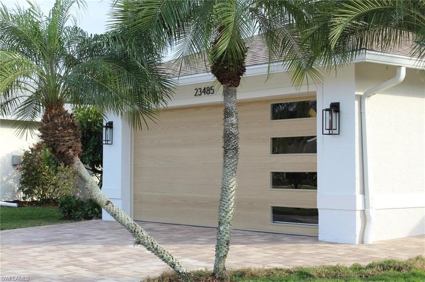 Totally updated property...! This home has been meticulously - Beach Home for sale in Estero, Florida on Beachhouse.com