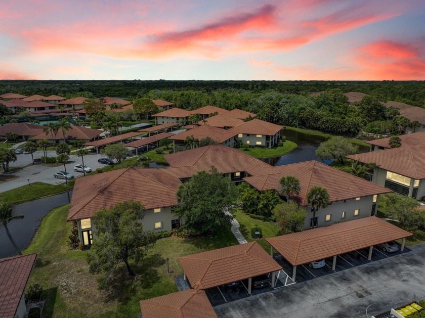 Come take a look at this beautiful condo located in South River - Beach Condo for sale in Stuart, Florida on Beachhouse.com