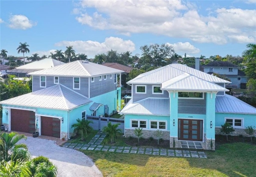 Luxury Waterfront Estate with Gulf Access in Bonita Springs - Beach Home for sale in Bonita Springs, Florida on Beachhouse.com