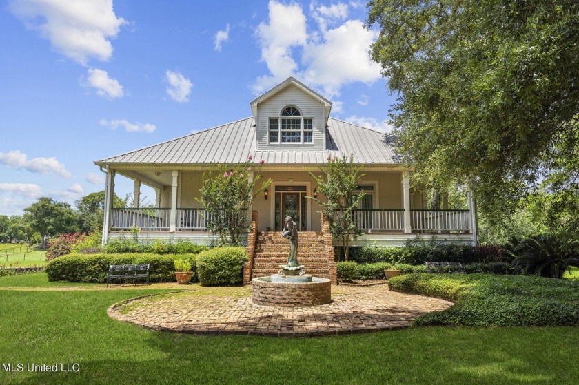 Welcome to your dream home in the heart of Gautier, Mississippi! - Beach Home for sale in Gautier, Mississippi on Beachhouse.com