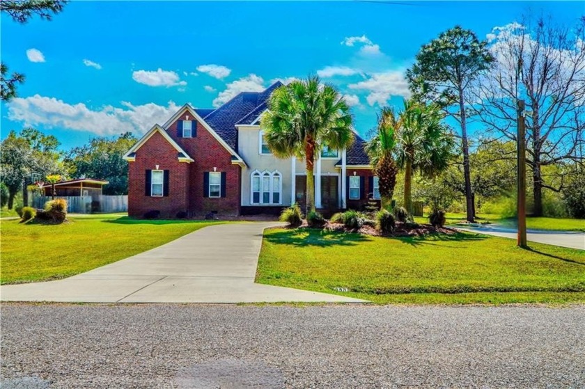 Welcome to Your Dream Oasis!

Step inside this stunning - Beach Home for sale in Theodore, Alabama on Beachhouse.com