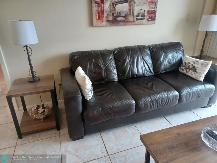 OWNER FINANCING AVAILABLE!! Great 1st floor Waterfront Unit on - Beach Condo for sale in Pompano Beach, Florida on Beachhouse.com