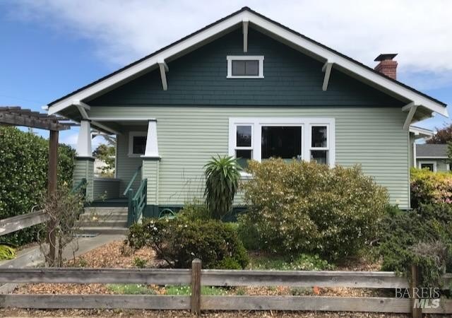 Are you ready to create your surroundings to suit your - Beach Home for sale in Fort Bragg, California on Beachhouse.com