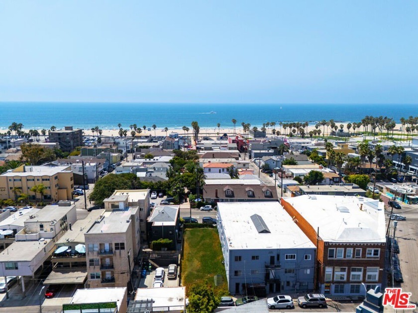 Rare Vacant Lot in Prime Venice Location. A unique opportunity - Beach Lot for sale in Venice, California on Beachhouse.com