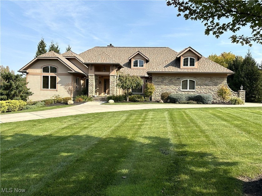 Beautifully situated on a quiet cul-de-sac, this custom-built - Beach Home for sale in Willoughby Hills, Ohio on Beachhouse.com