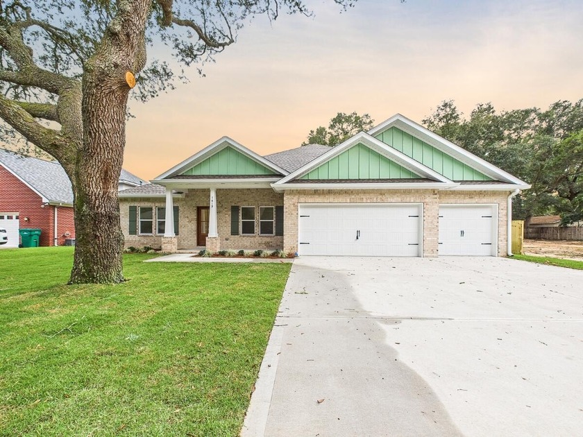 This brand-new home currently under construction combines modern - Beach Home for sale in Niceville, Florida on Beachhouse.com