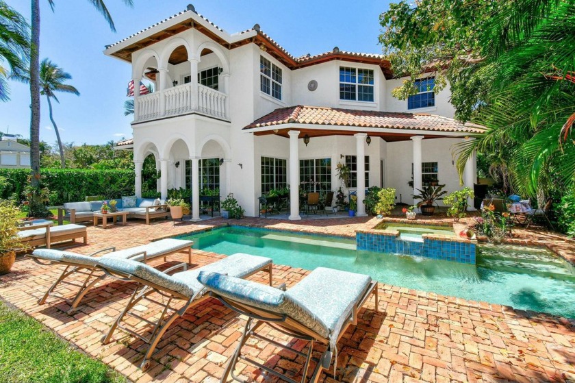 This grand Mediterranean-style estate, built in 2002, offers - Beach Home for sale in West Palm Beach, Florida on Beachhouse.com