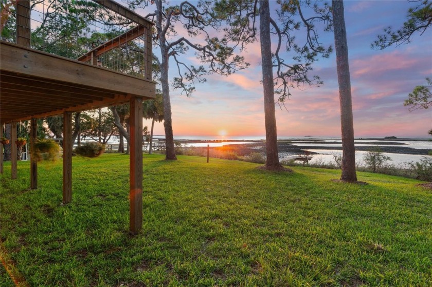 Escape to your Gulf front sanctuary in the beautiful town of - Beach Home for sale in Cedar Key, Florida on Beachhouse.com