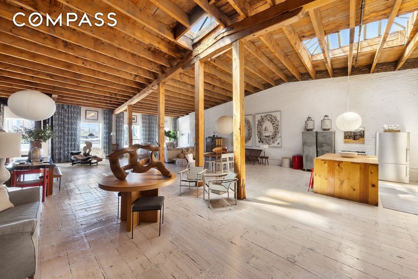 A special opportunity to create an iconic private residence atop - Beach Commercial for sale in New York, New York on Beachhouse.com