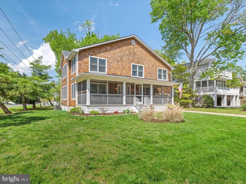 This classic Bethany Beach  cottage is located in the heart of - Beach Home for sale in Bethany Beach, Delaware on Beachhouse.com