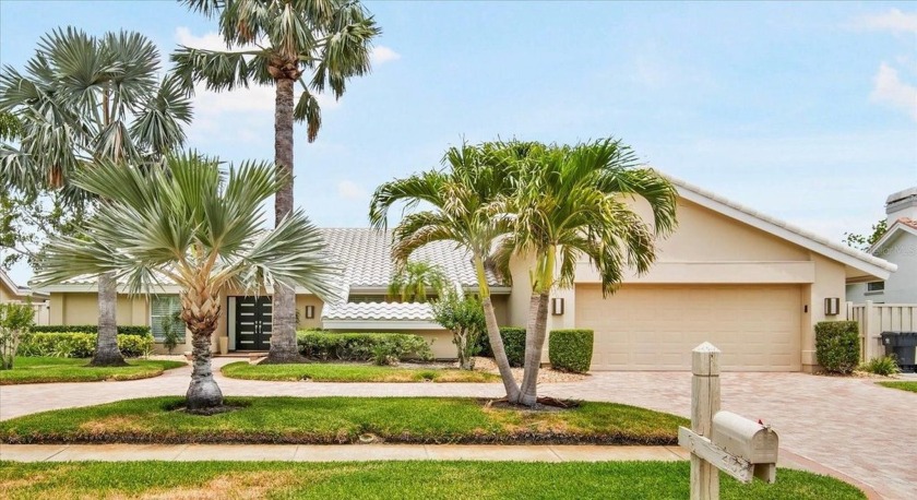 Welcome to 4138 Saltwater Blvd in the prestigious gated - Beach Home for sale in Tampa, Florida on Beachhouse.com