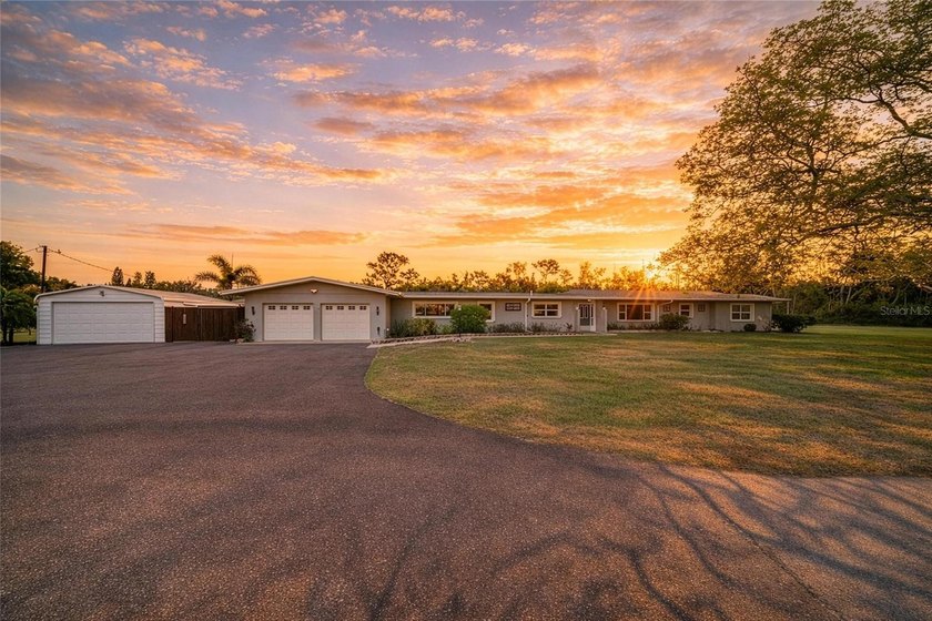 Invest in one of central Sarasota's most versatile acreage - Beach Home for sale in Sarasota, Florida on Beachhouse.com