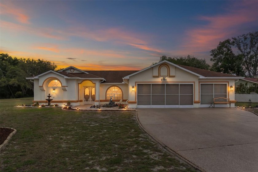 Welcome to this exceptionally well-maintained 3-bedroom, 2-bath - Beach Home for sale in Spring Hill, Florida on Beachhouse.com
