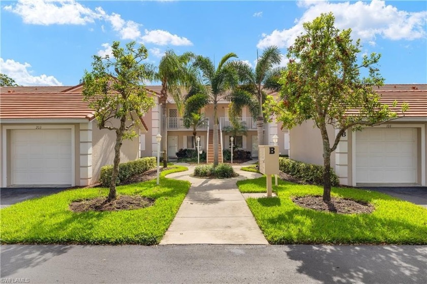 FULL GOLF MEMBERSHIP  first floor end unit with southern - Beach Home for sale in Naples, Florida on Beachhouse.com