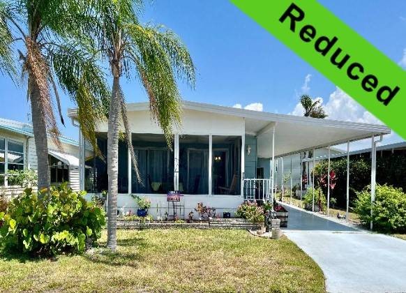 Spacious Living Near the Gulf: Your Dream Home at 917 Questa W - Beach Home for sale in Venice, Florida on Beachhouse.com