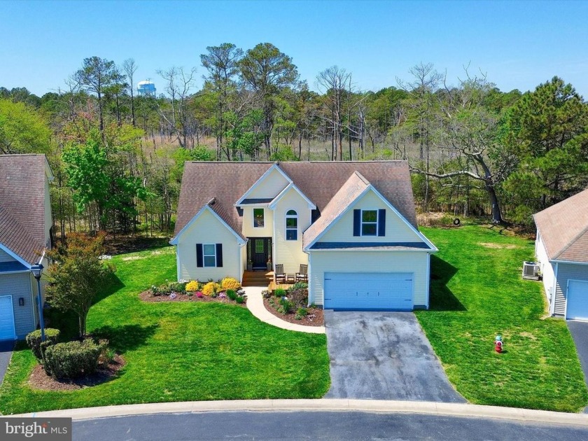 BACK ON THE MARKET - due to no fault of the sellers.  Discover - Beach Condo for sale in Ocean View, Delaware on Beachhouse.com