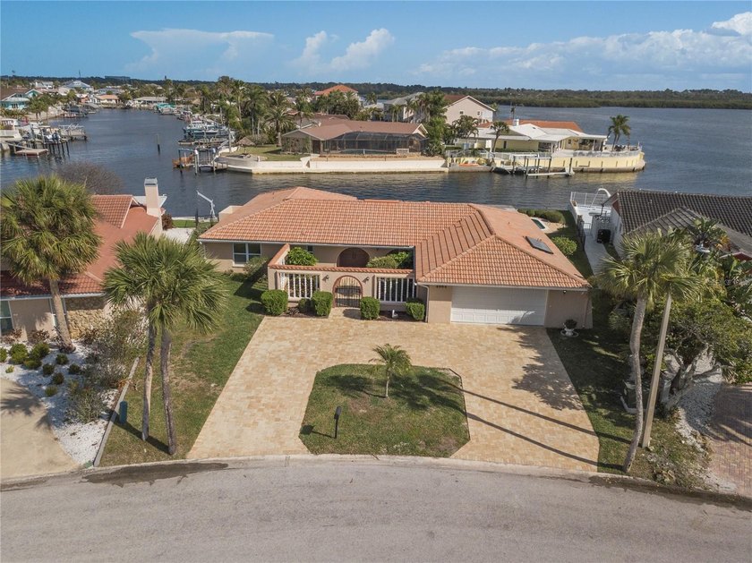 Boaters Dream!!! Minutes to the Gulf!!! Private Beach!!!


 - Beach Home for sale in New Port Richey, Florida on Beachhouse.com