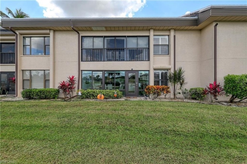 This condo has been completely renovated from top to bottom - Beach Home for sale in Fort Myers, Florida on Beachhouse.com