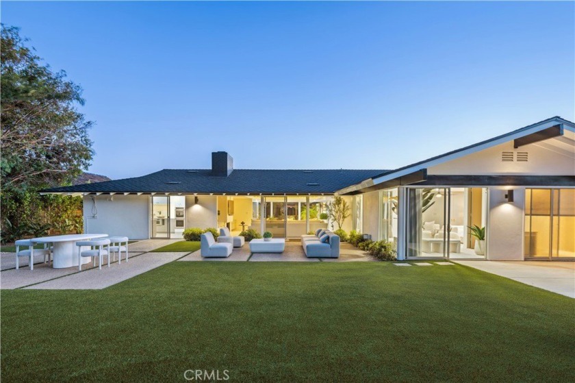 Embodying classic mid-century California architecture, this - Beach Home for sale in Dana Point, California on Beachhouse.com