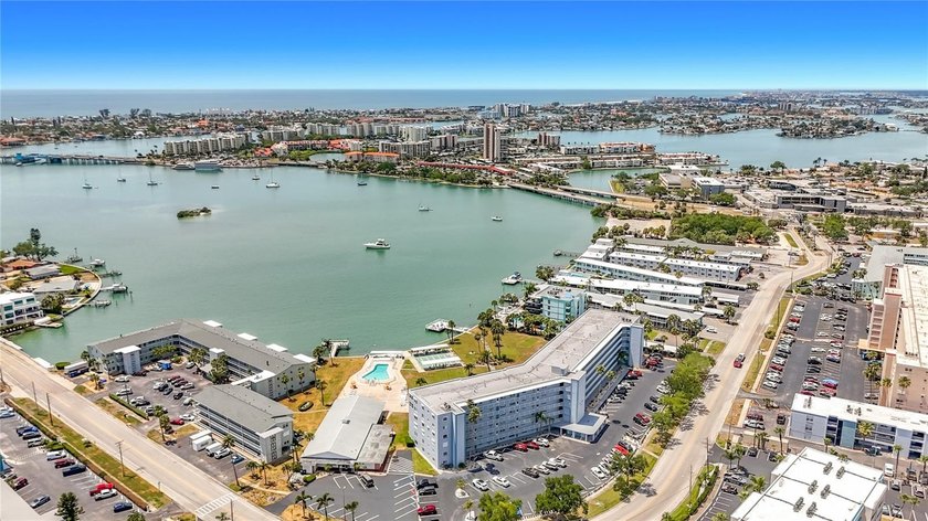 Rise above it all in this stunning 5th-floor condo at Shore - Beach Condo for sale in South Pasadena, Florida on Beachhouse.com