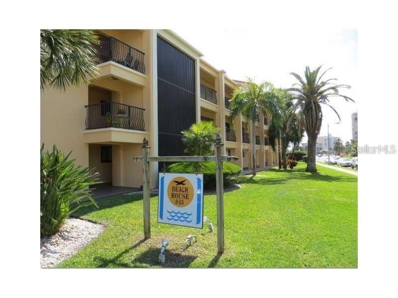 Super nice ground floor 2BR/2BA Furnished/turn-key condo in - Beach Condo for sale in Clearwater Beach, Florida on Beachhouse.com