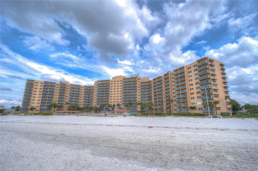 PRICE REDUCED***LUXURY LIVING AT REGATTA BEACH CLUB GATED - Beach Condo for sale in Clearwater, Florida on Beachhouse.com