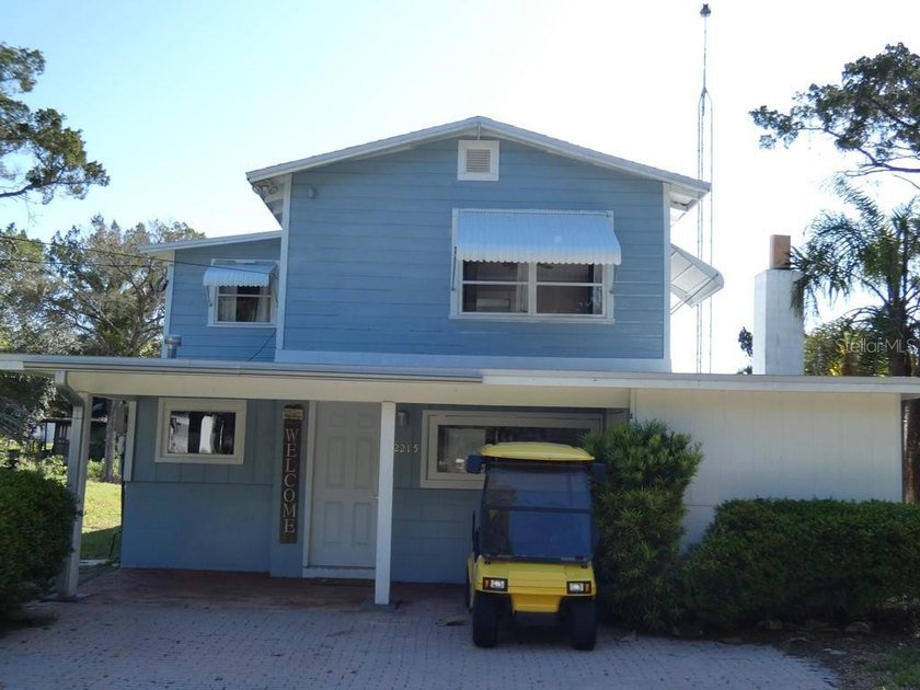 Gulf access with no bridges, Crystal River property a standout - Beach Home for sale in Crystal River, Florida on Beachhouse.com